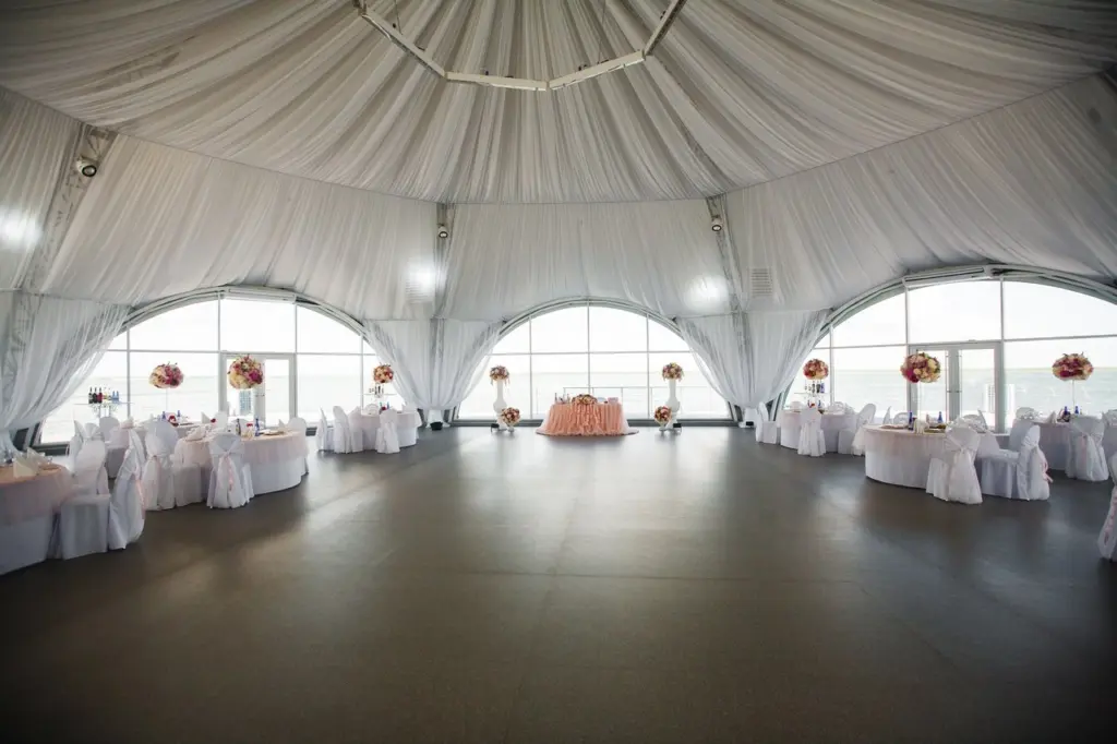 Остекление