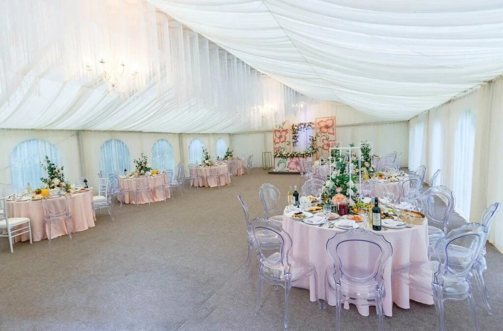 Декор и оснащения