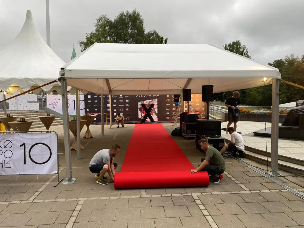 Напольные покрытия