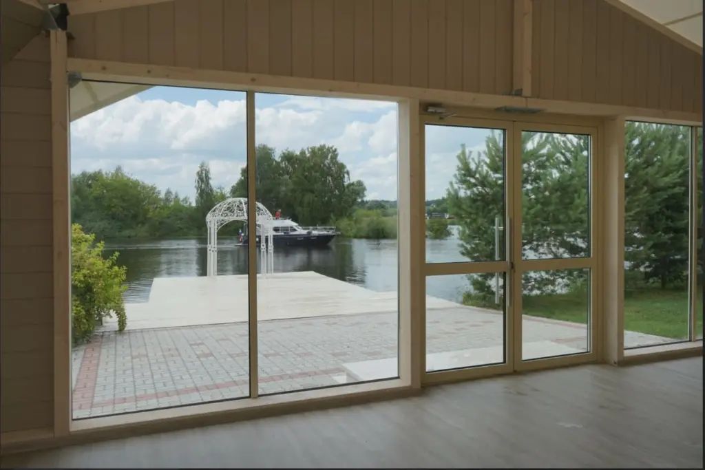 Остекление