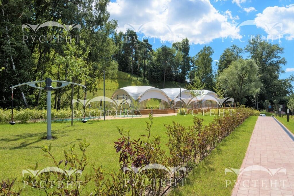 Примеры установленных арочных шатров