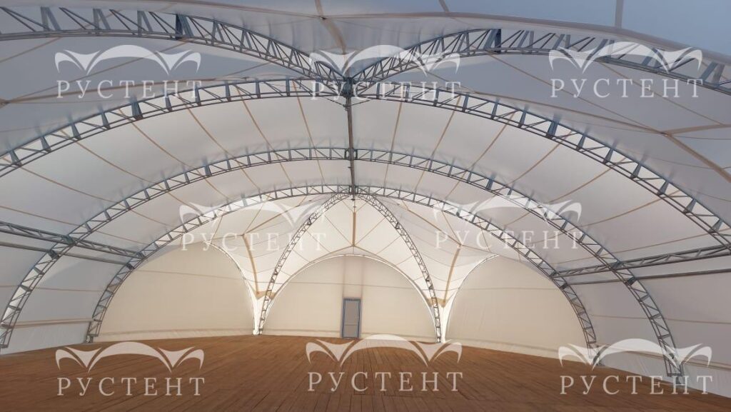 Примеры установленных арочных шатров