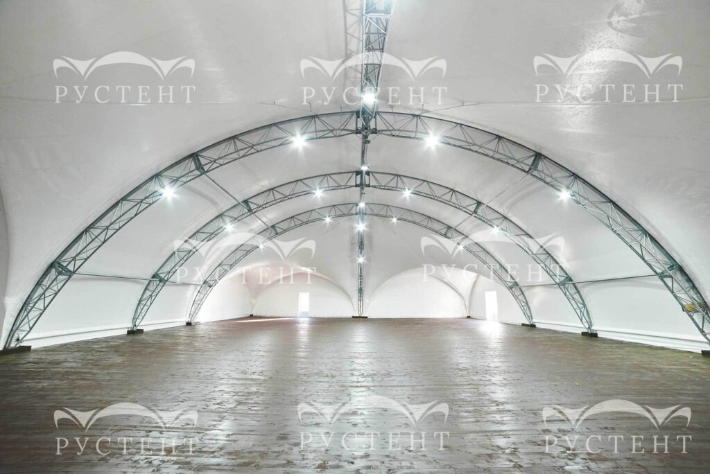 Примеры установленных арочных шатров