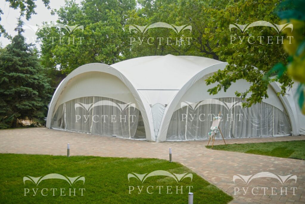 Примеры установленных арочных шатров