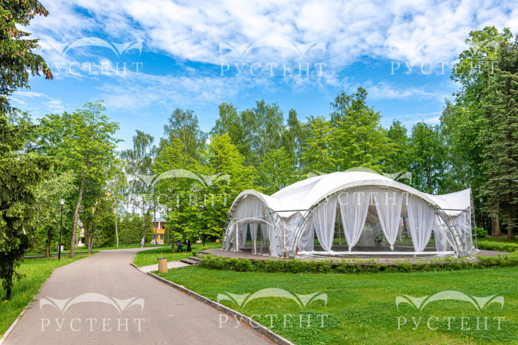 Примеры установленных арочных шатров