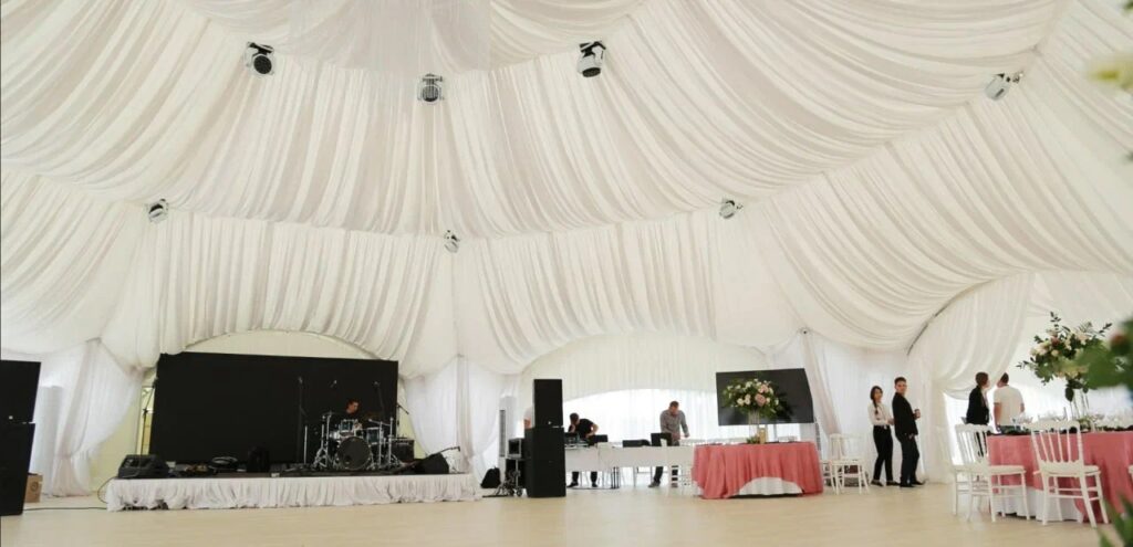 Декор и оснащения