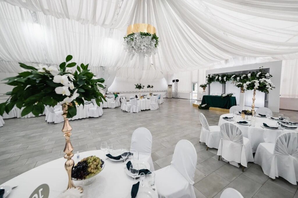 Декор и оснащения