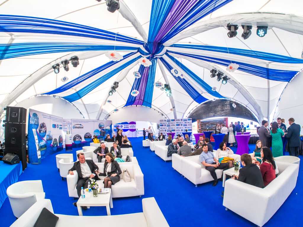 Декор и оснащения